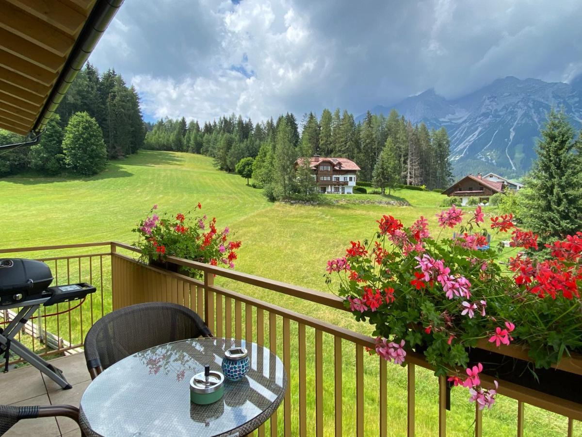 Appartement Moderne Kaminstube à Ramsau am Dachstein Extérieur photo