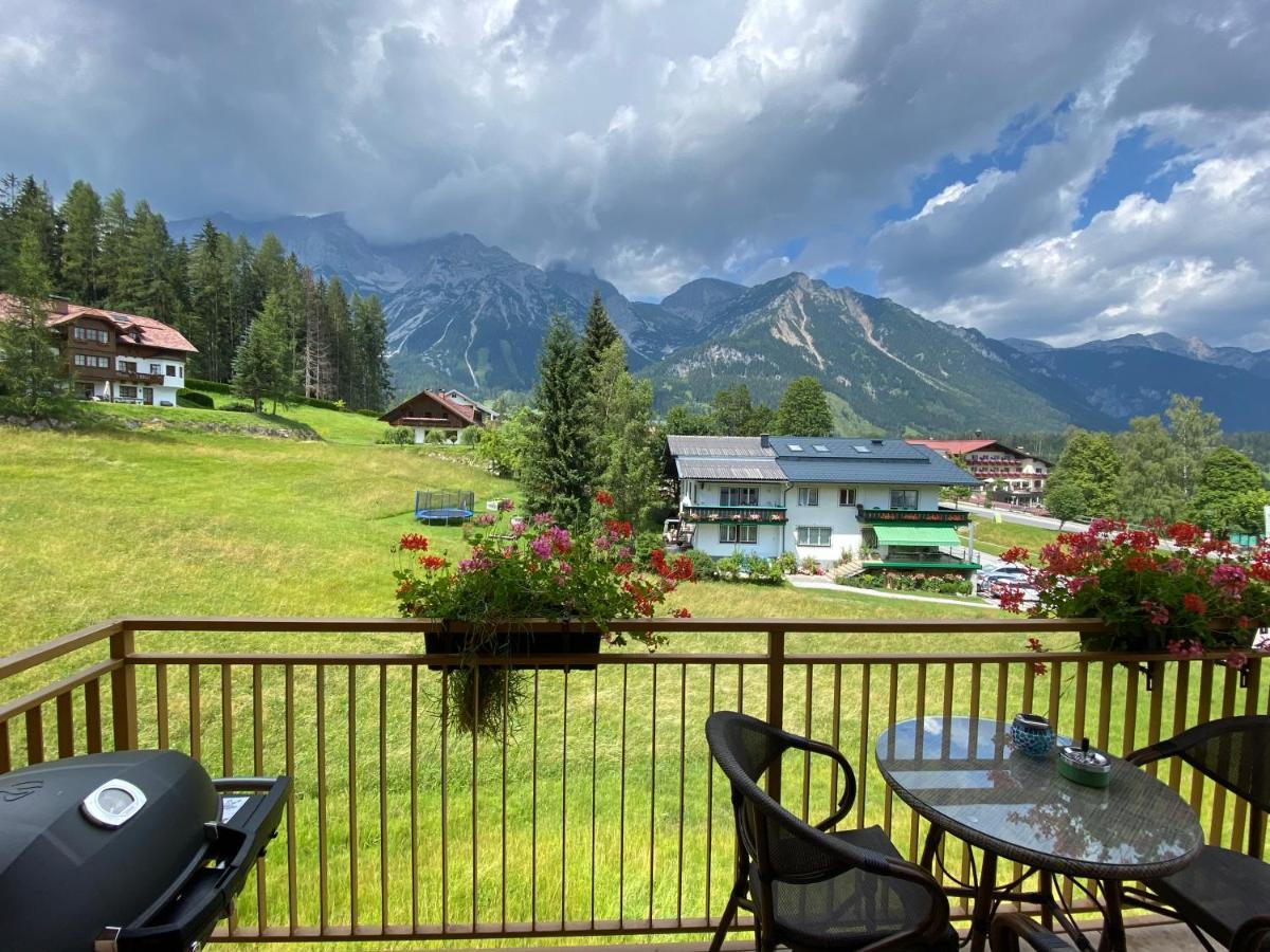 Appartement Moderne Kaminstube à Ramsau am Dachstein Extérieur photo